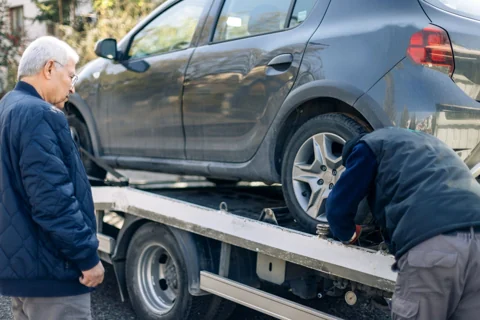 Tow assistance illustration